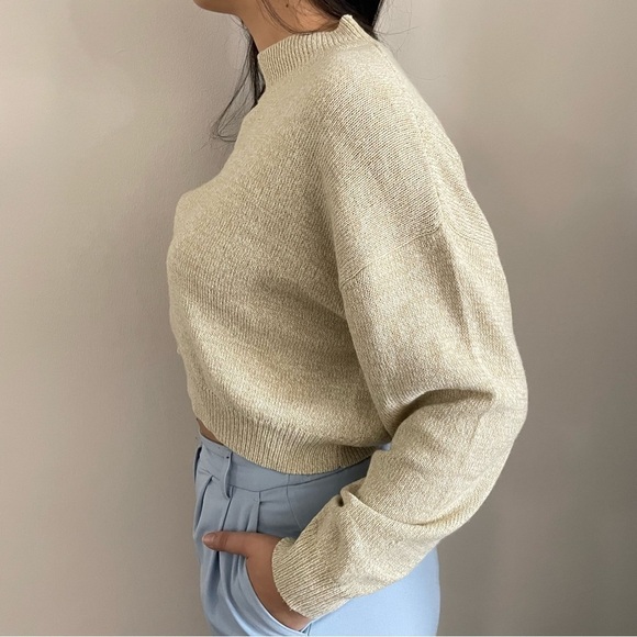 ๐ Divided  by H&M Beige Knit Women's Sweater - Size Medium ๐ - Picture 3 of 10